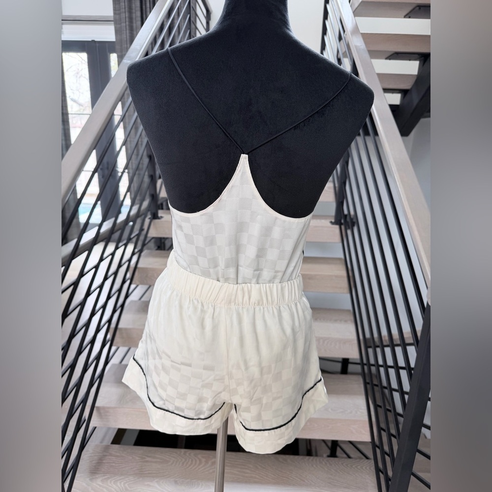 New Victoria Secrer Cream Sleepwear Loungewear Checkered Cami Set size XS - Picture 9 of 9